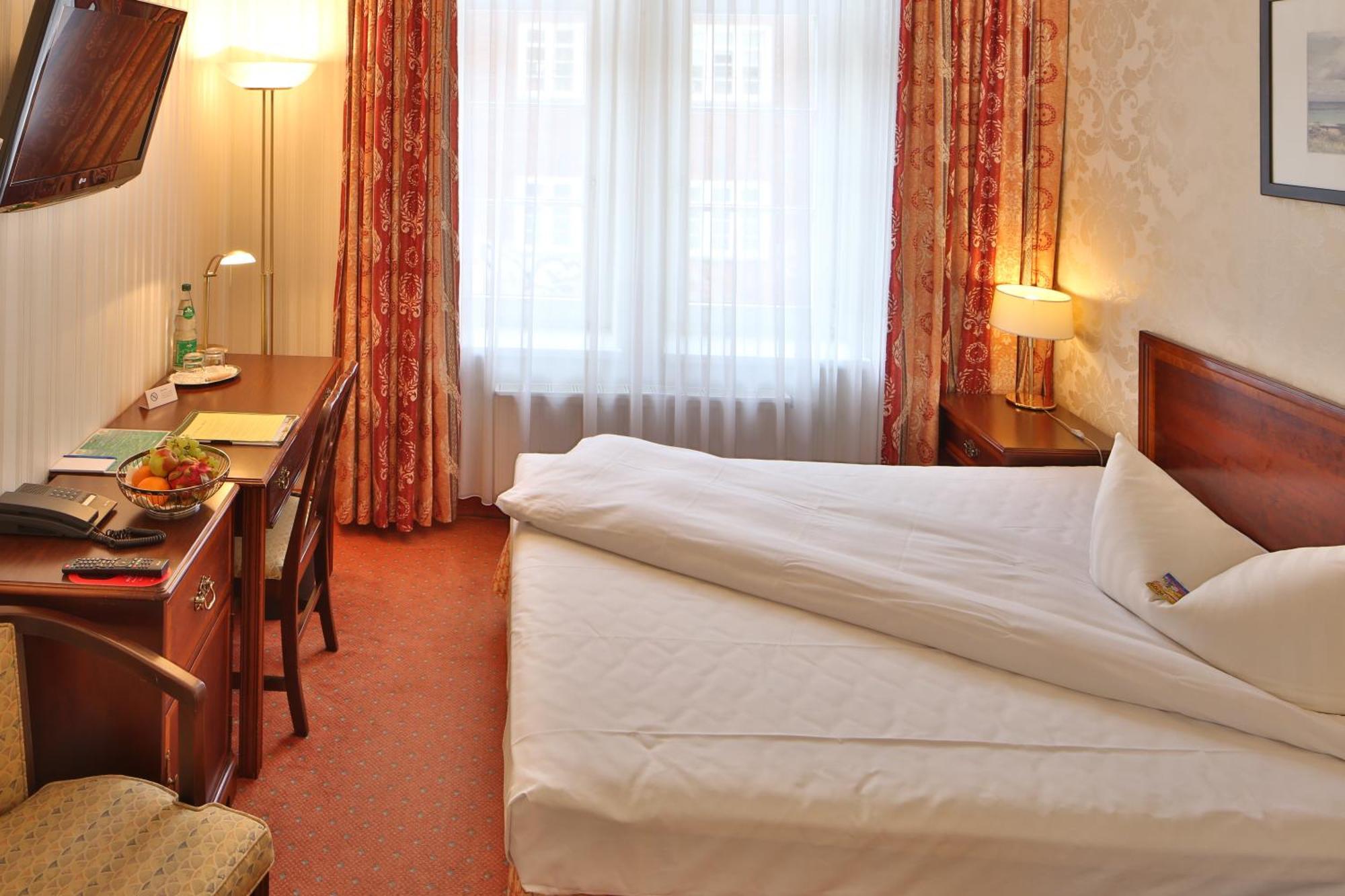Hotel Elefant Schwerin  Habitación foto
