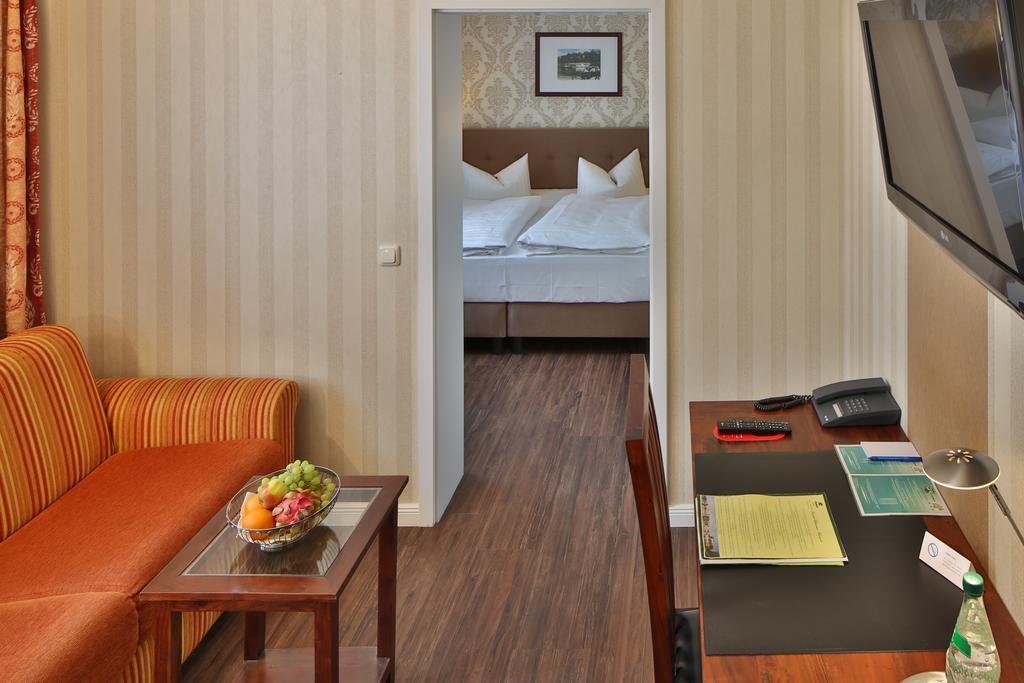 Hotel Elefant Schwerin  Exterior foto